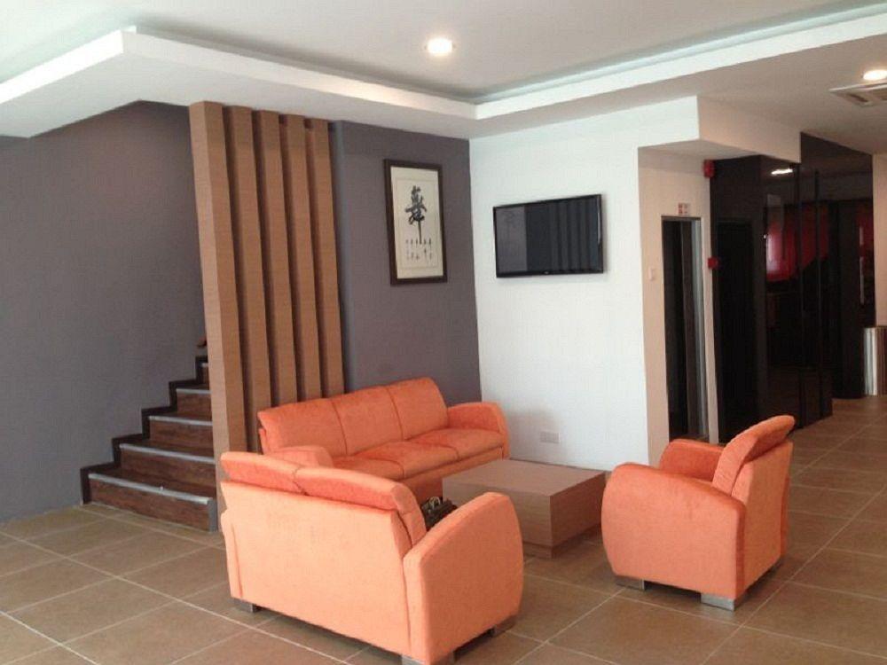 Nagoya Inn Hotel Kuah Exterior photo